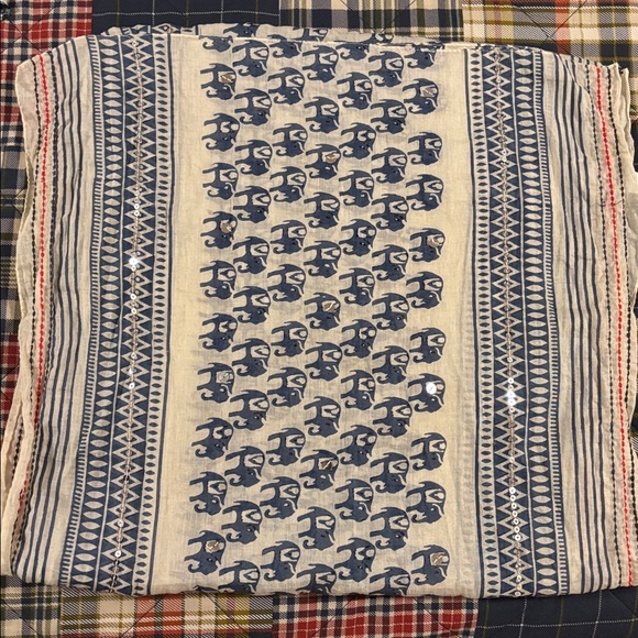 Bohemian Elephant Print Scarf with sequins - Picture 3 of 4
